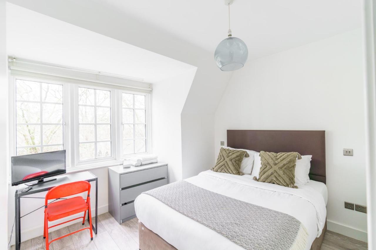 Top Floor Apartment High Street Kensington Londres Exterior foto
