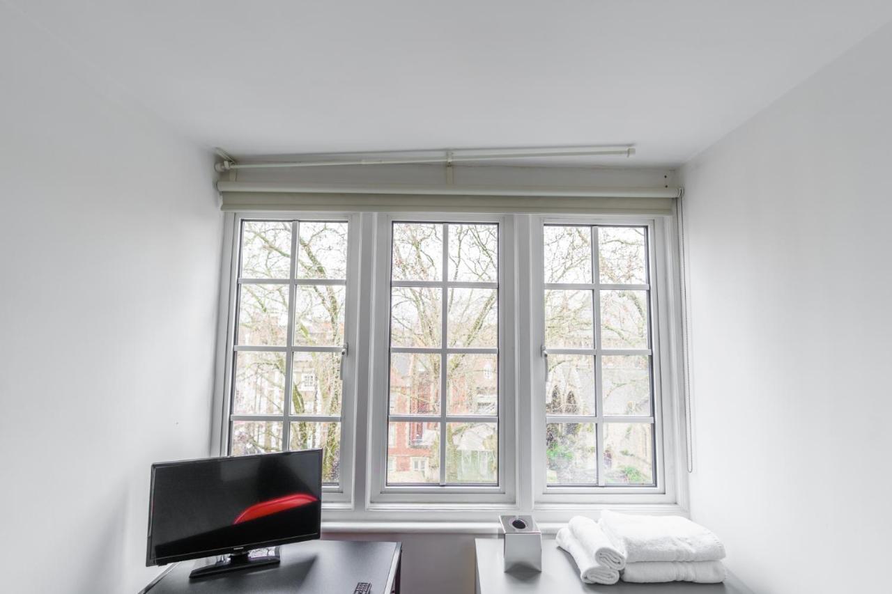 Top Floor Apartment High Street Kensington Londres Exterior foto